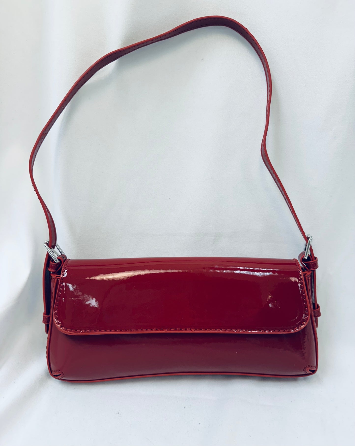 Scarlet Shoulder Purse