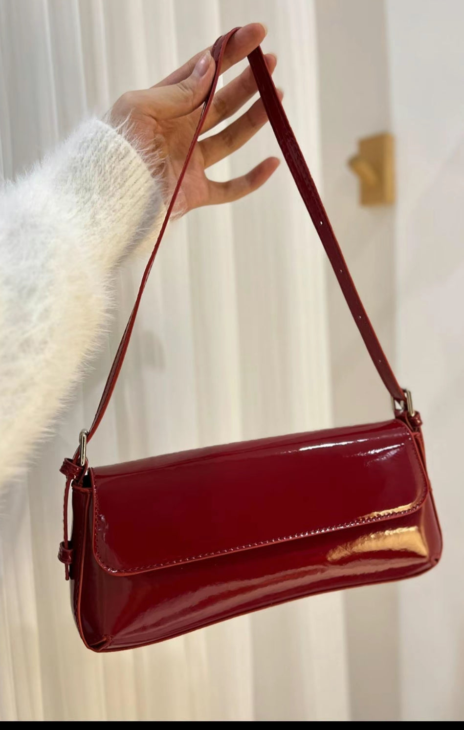 Scarlet Shoulder Purse