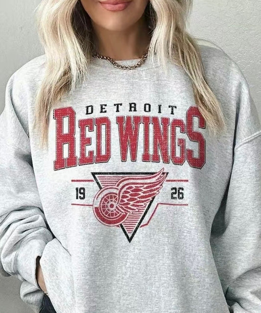 Retro Redwings Crewneck